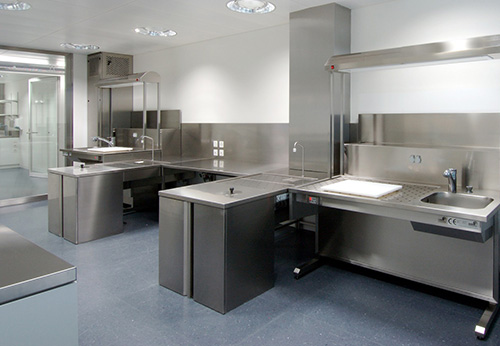 STAINLESS STEEL CLEANING ROOMS EQUIPMENT